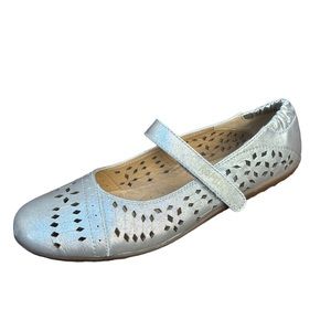 Romika Women’s 39 (8 1/2) Bahamas Silver Leather Mary Jane Shoes, Romika Flats